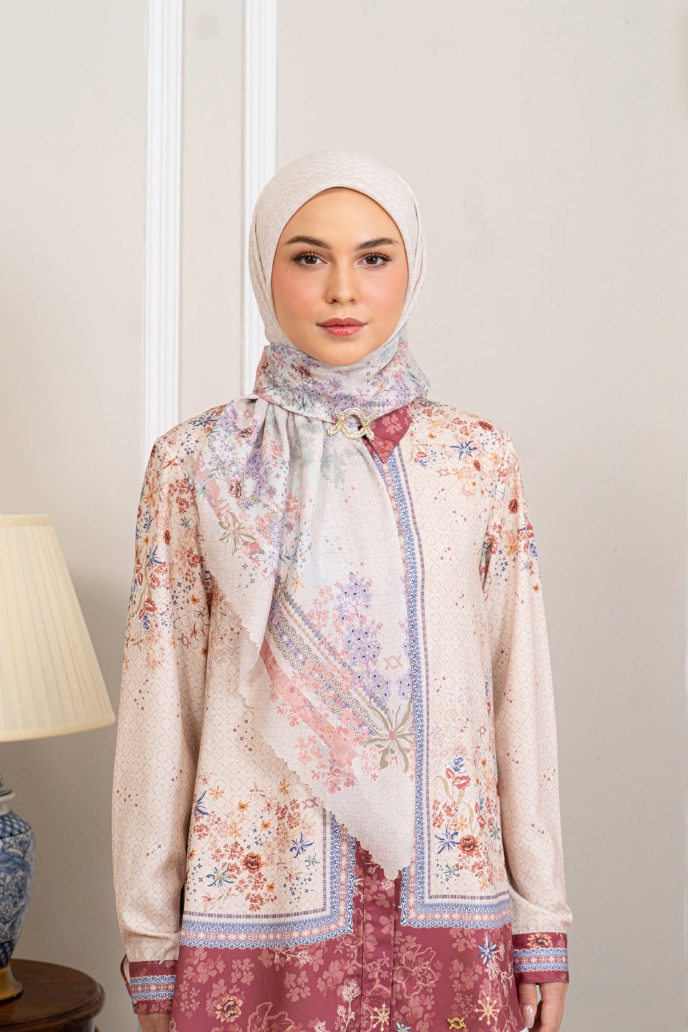 Nuria Scarf