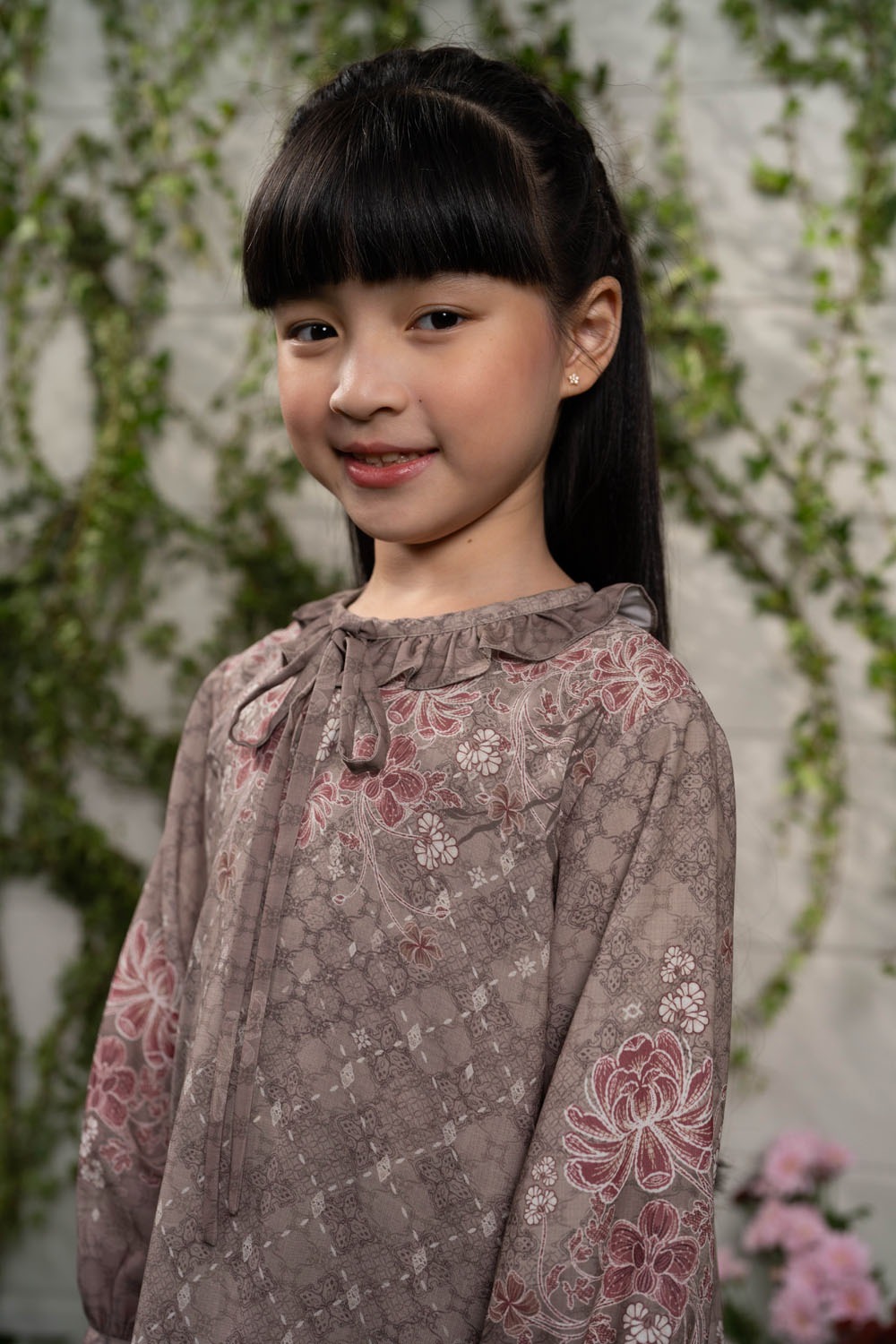 Nayandari Dress Girl