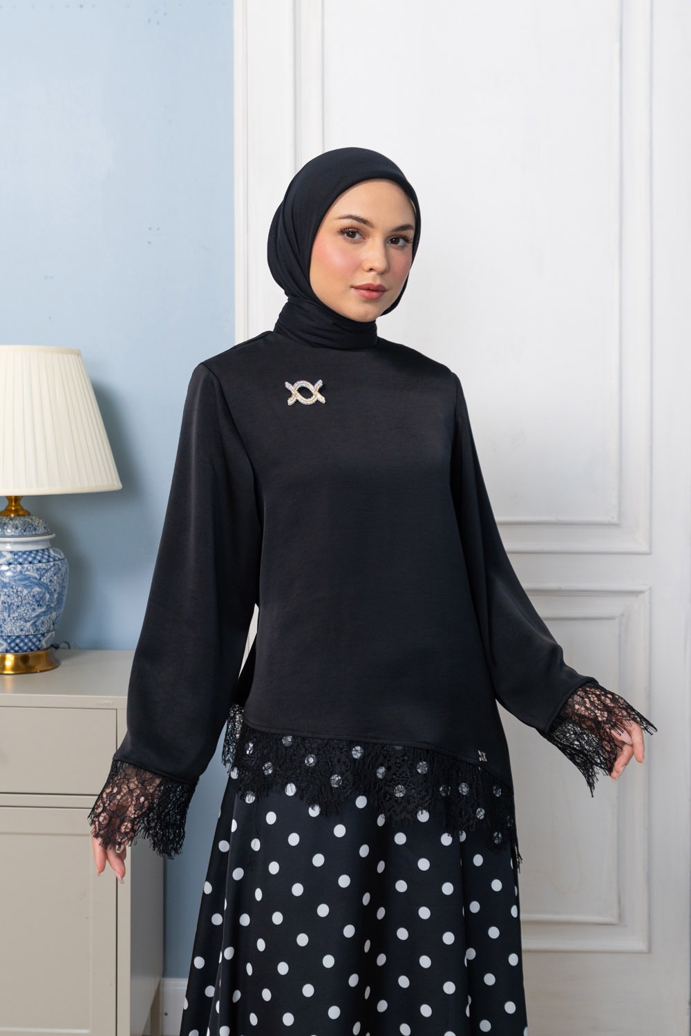 Sera Lace Blouse