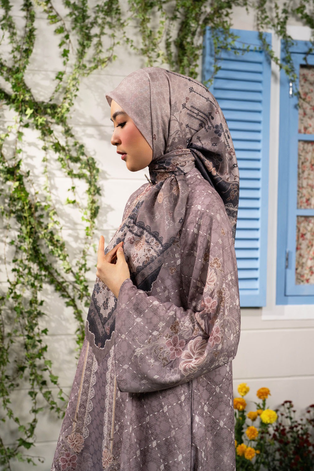 Nayandari Scarf
