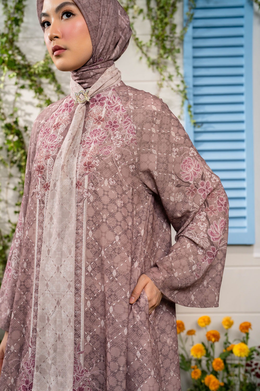 Nayandari Dress