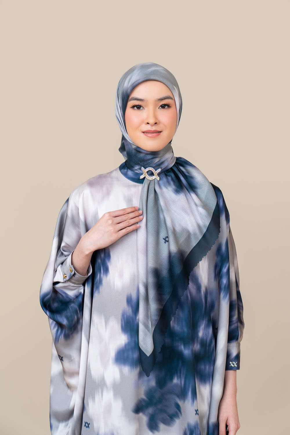 Veluna Scarf