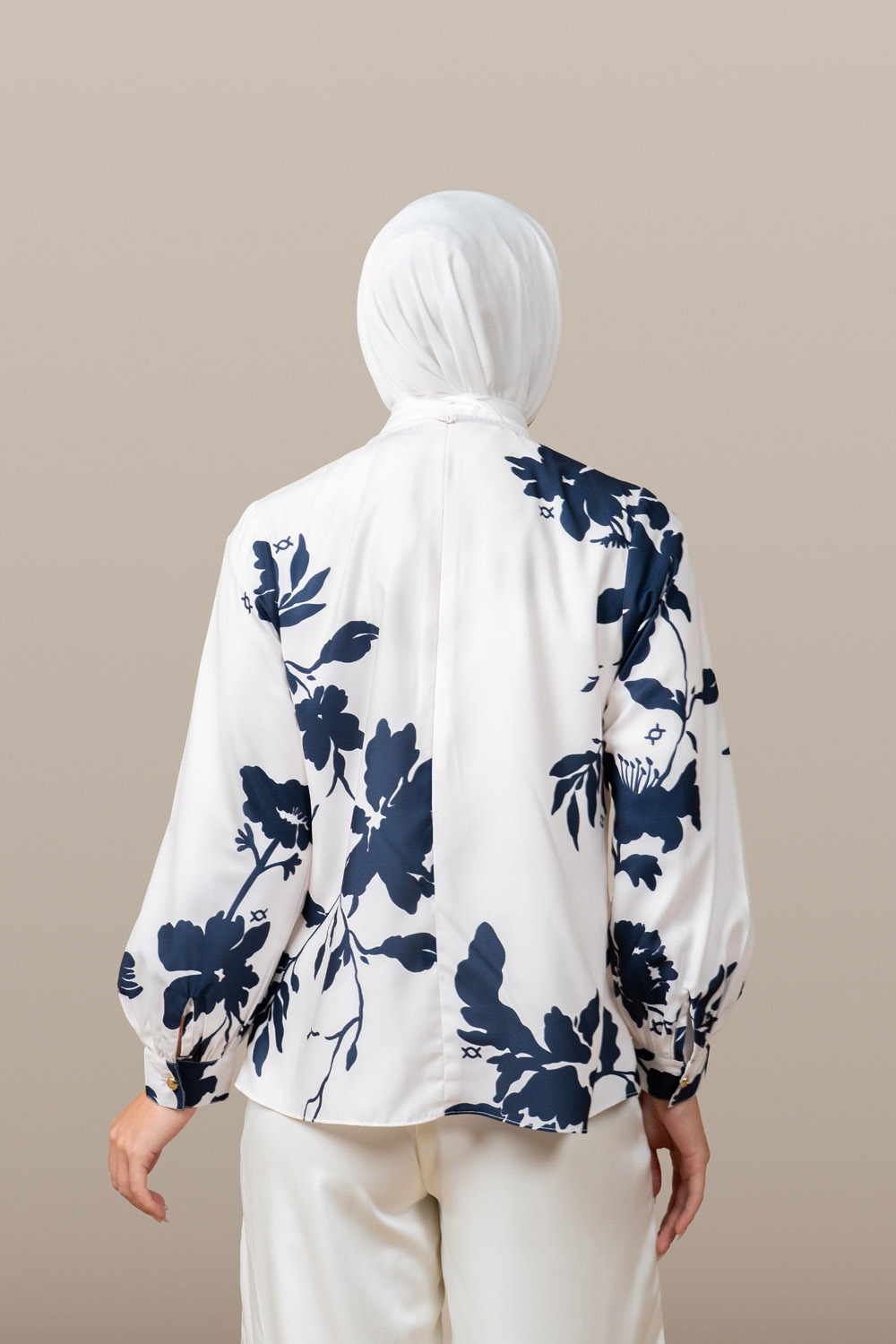Alyra Blouse