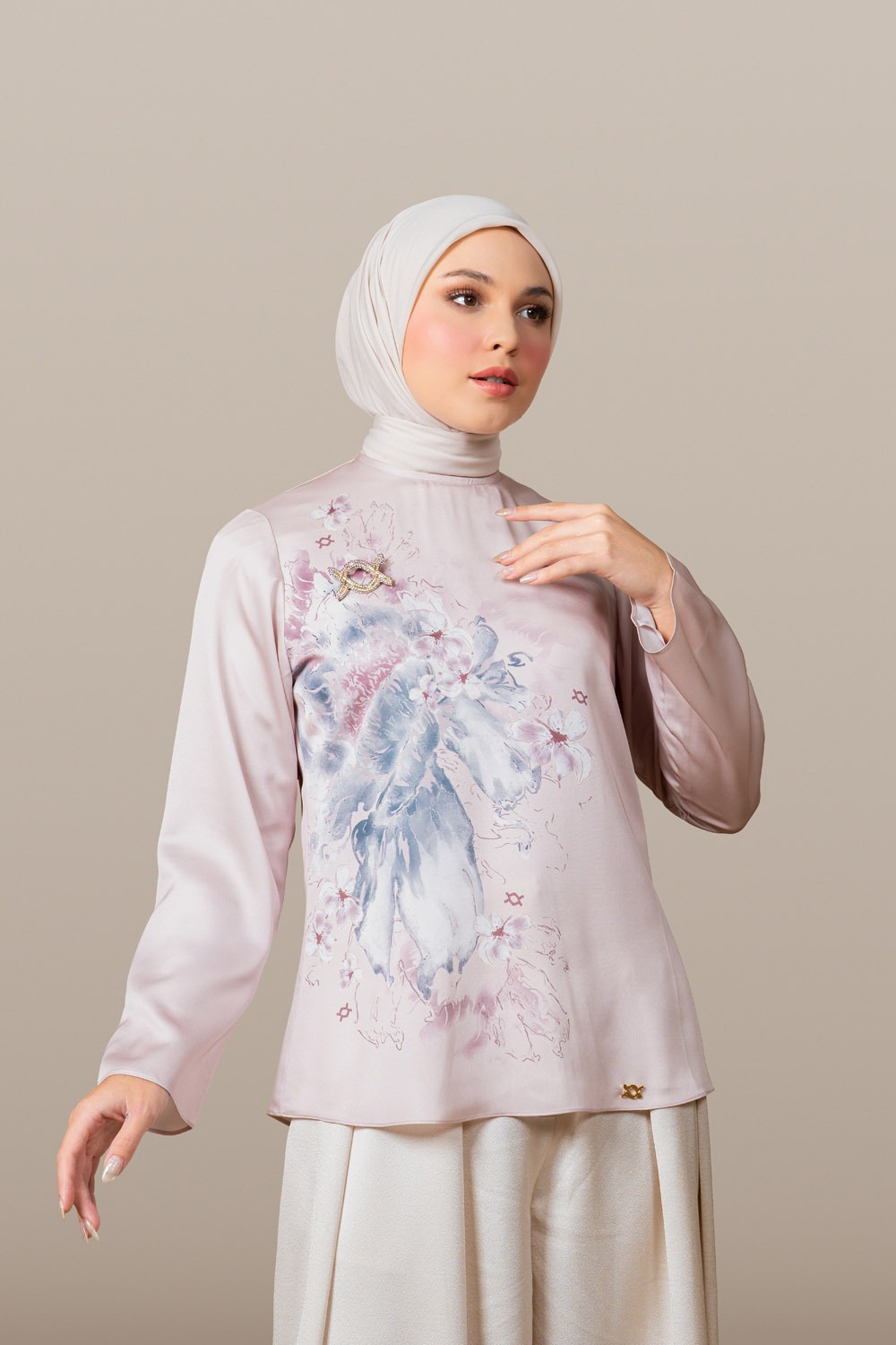 Kiana Blouse
