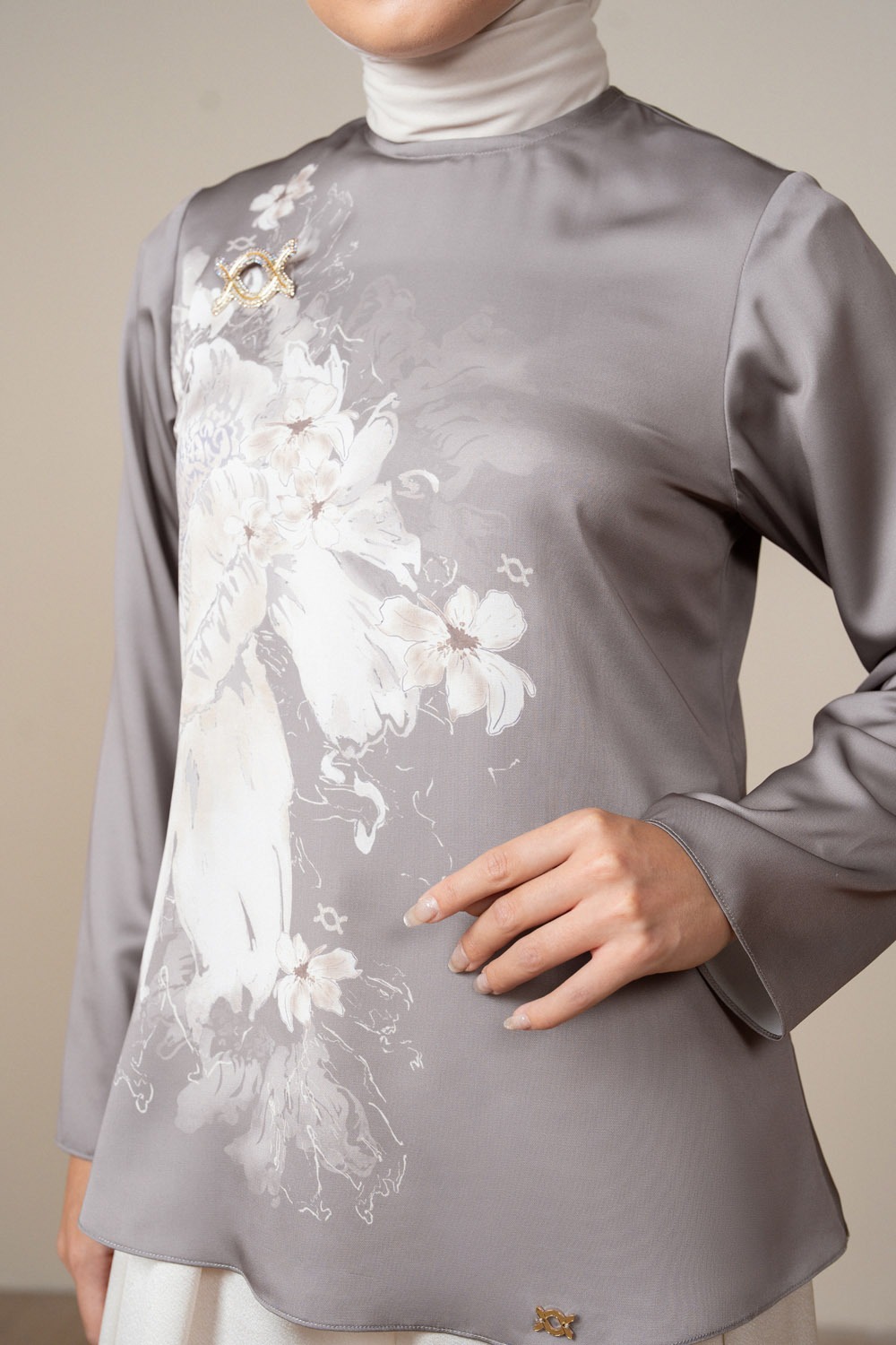 Kiana Blouse
