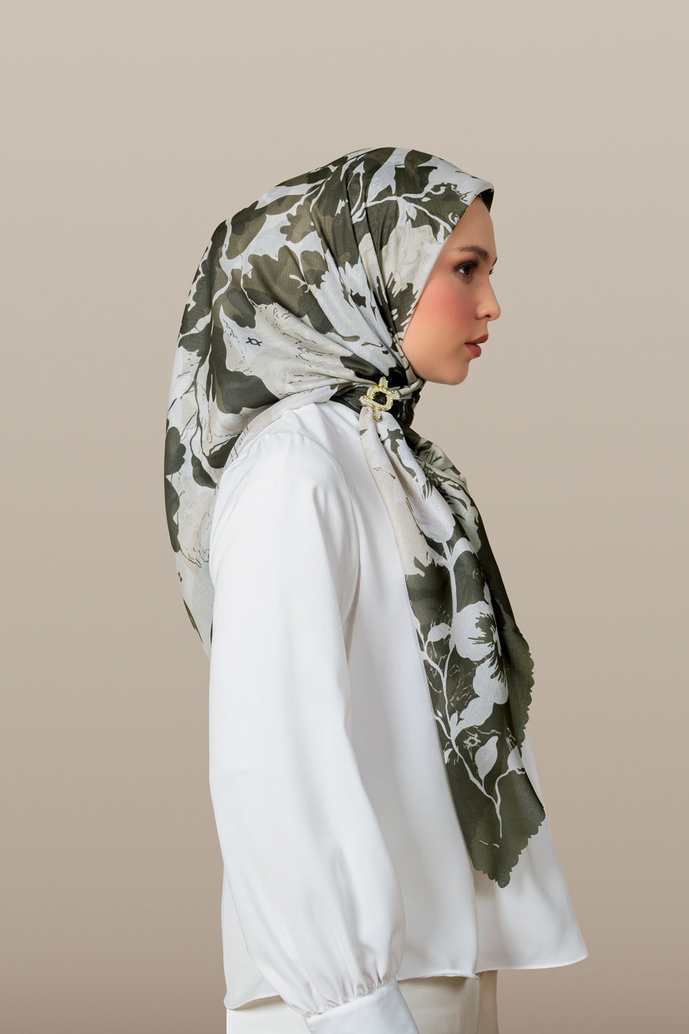 Arelin Scarf