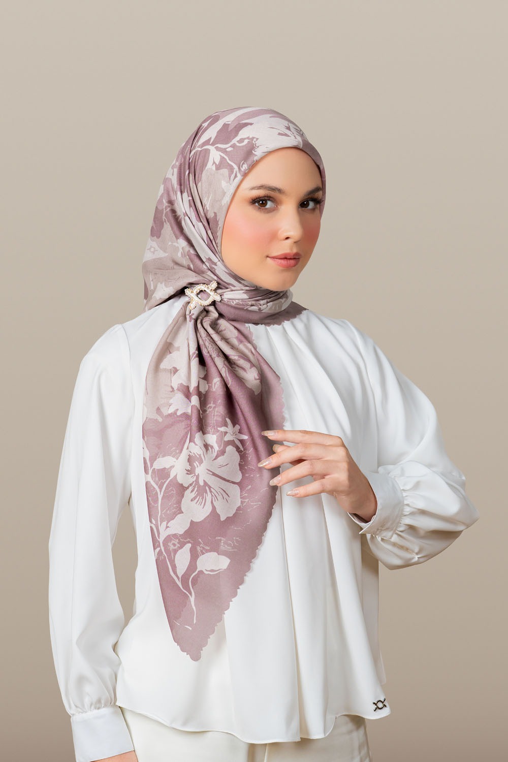 Arelin Scarf