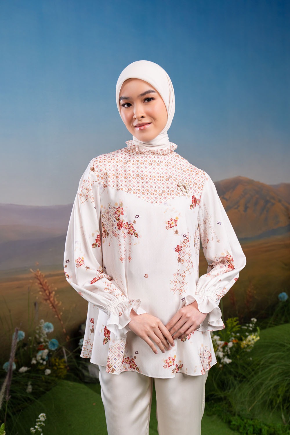 Bestari Blouse