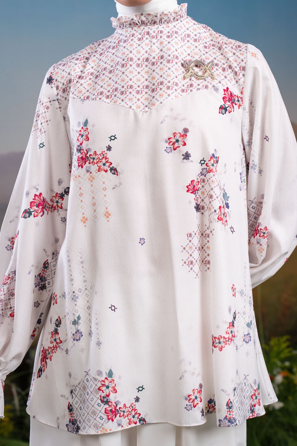 Bestari Blouse
