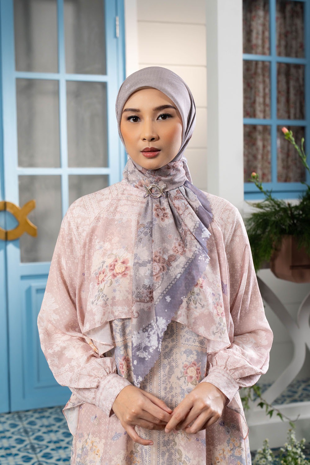 Isaura Scarf