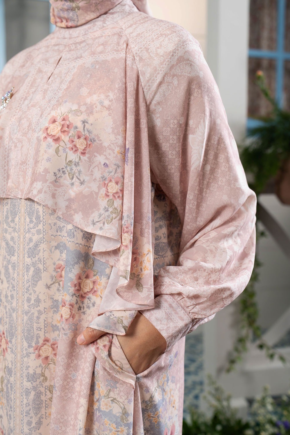 Isaura Dress