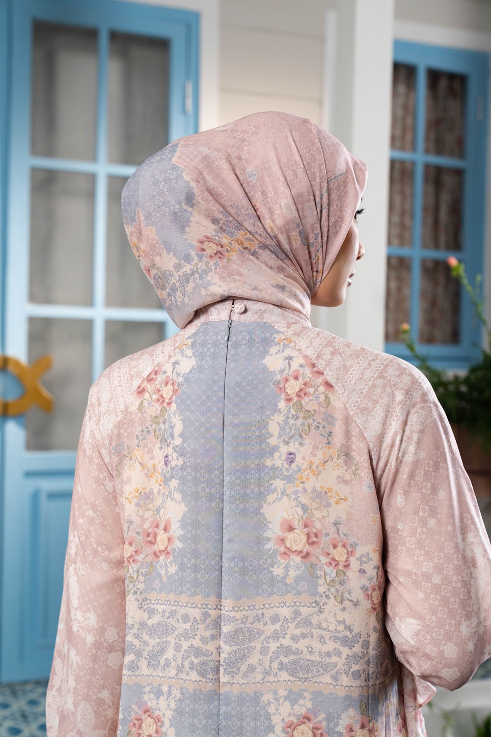 Isaura Dress