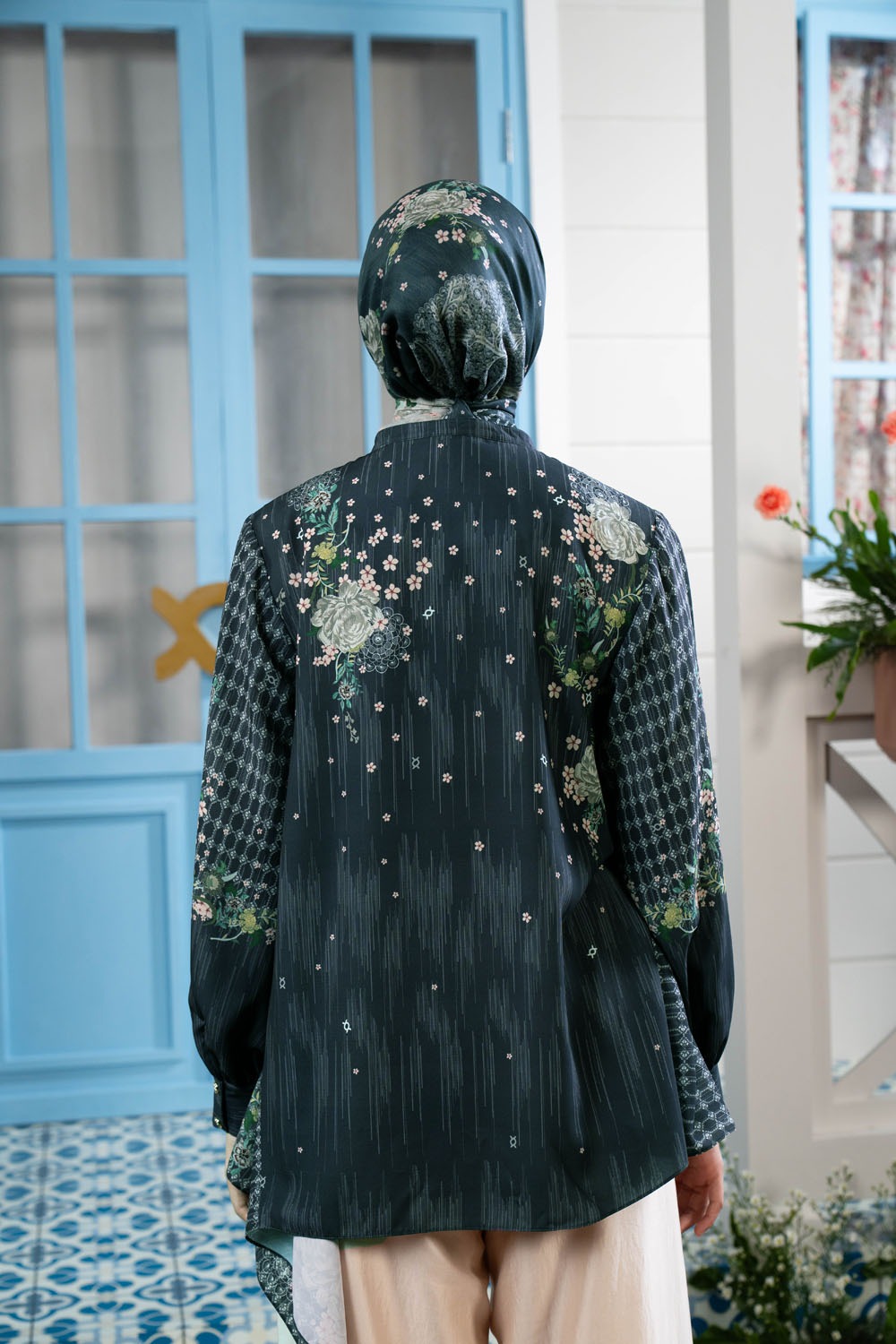 Kelanikha Wrap Shirt