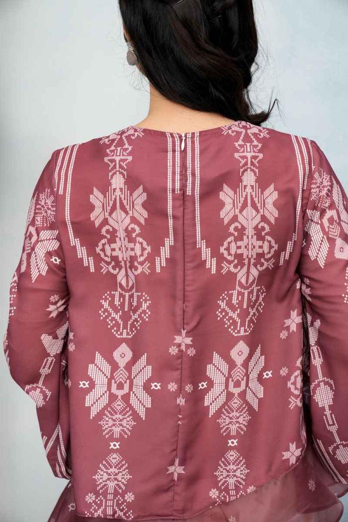 Lingga Blouse Merah Biram