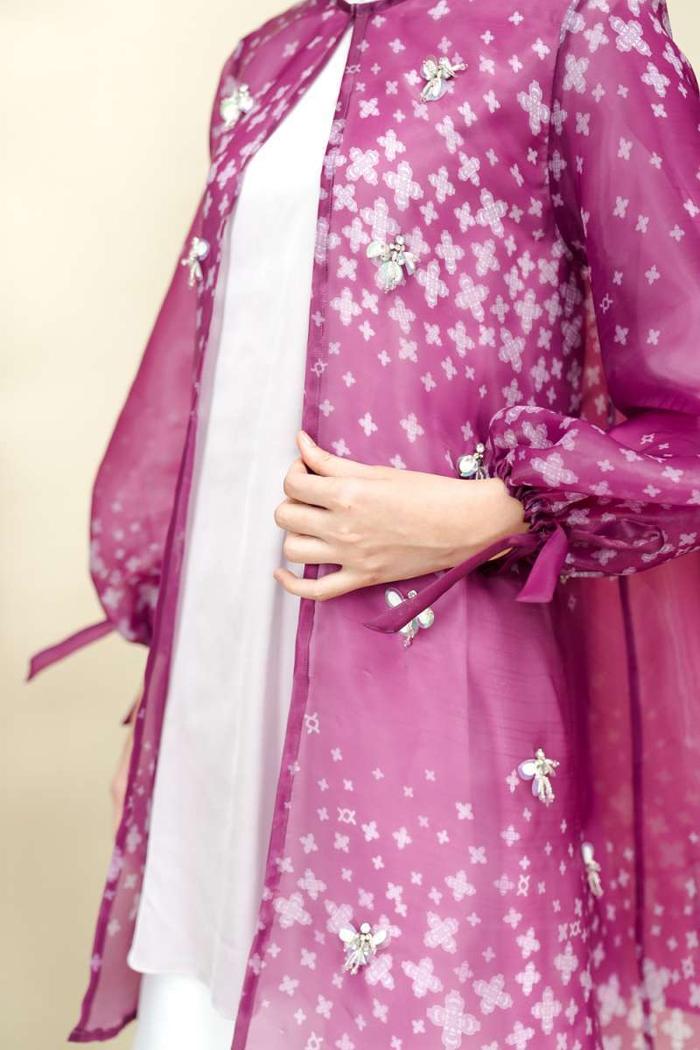 Andaya Outer only with Embellishment Aruna