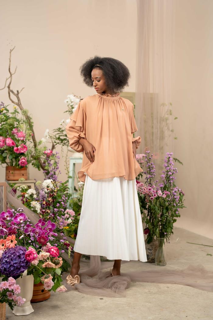 Loora Blouse Tan