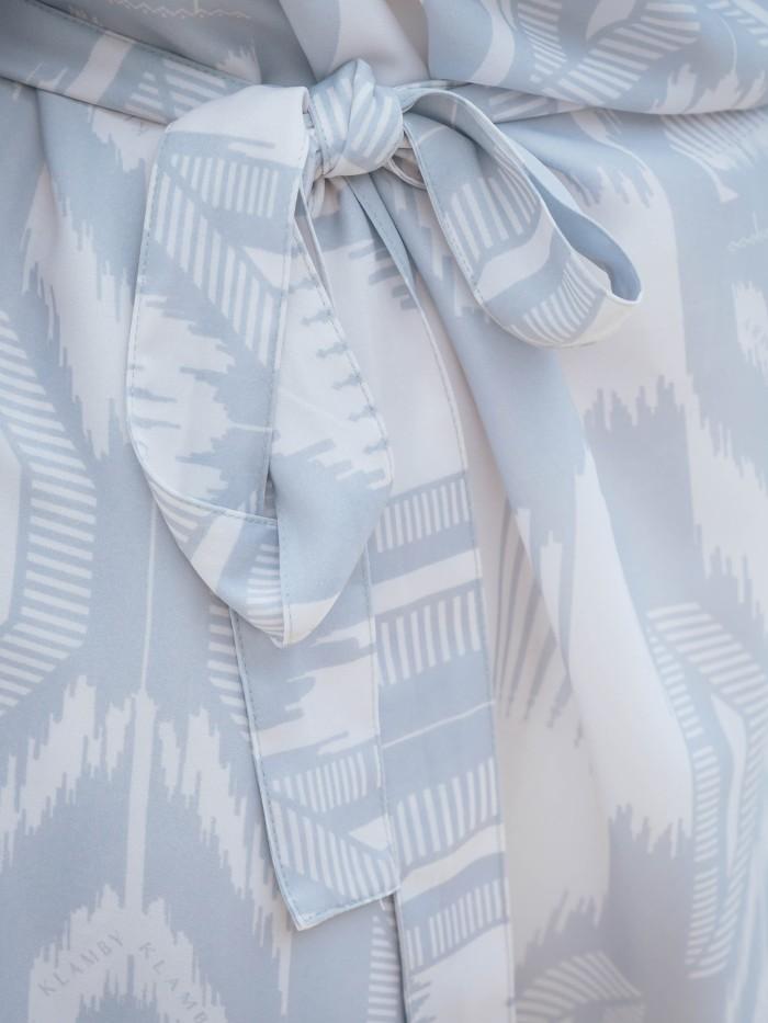 Clare Blouse (Minor) Arctic Ice