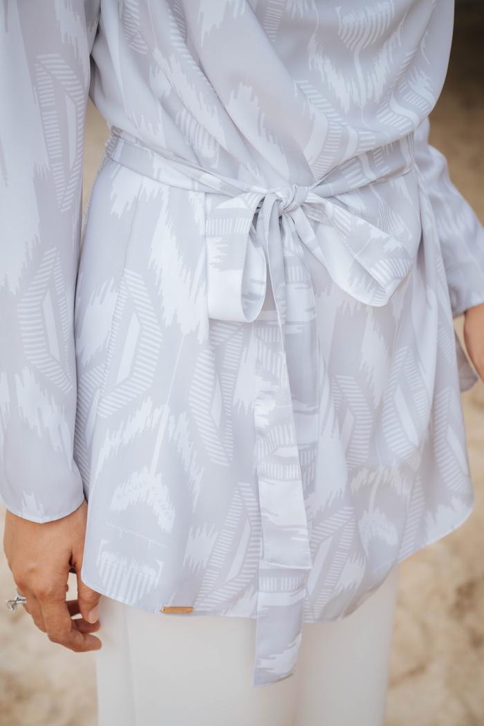 Clare Blouse in Lilac Marble