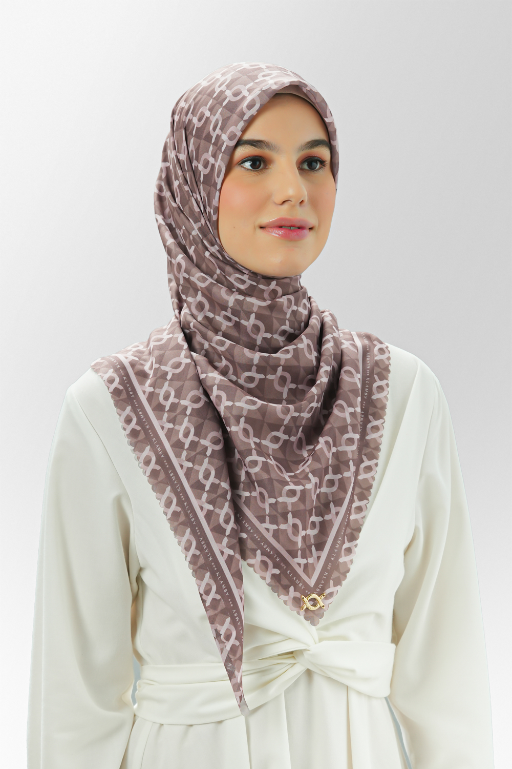 Medium Monogram Scarf II