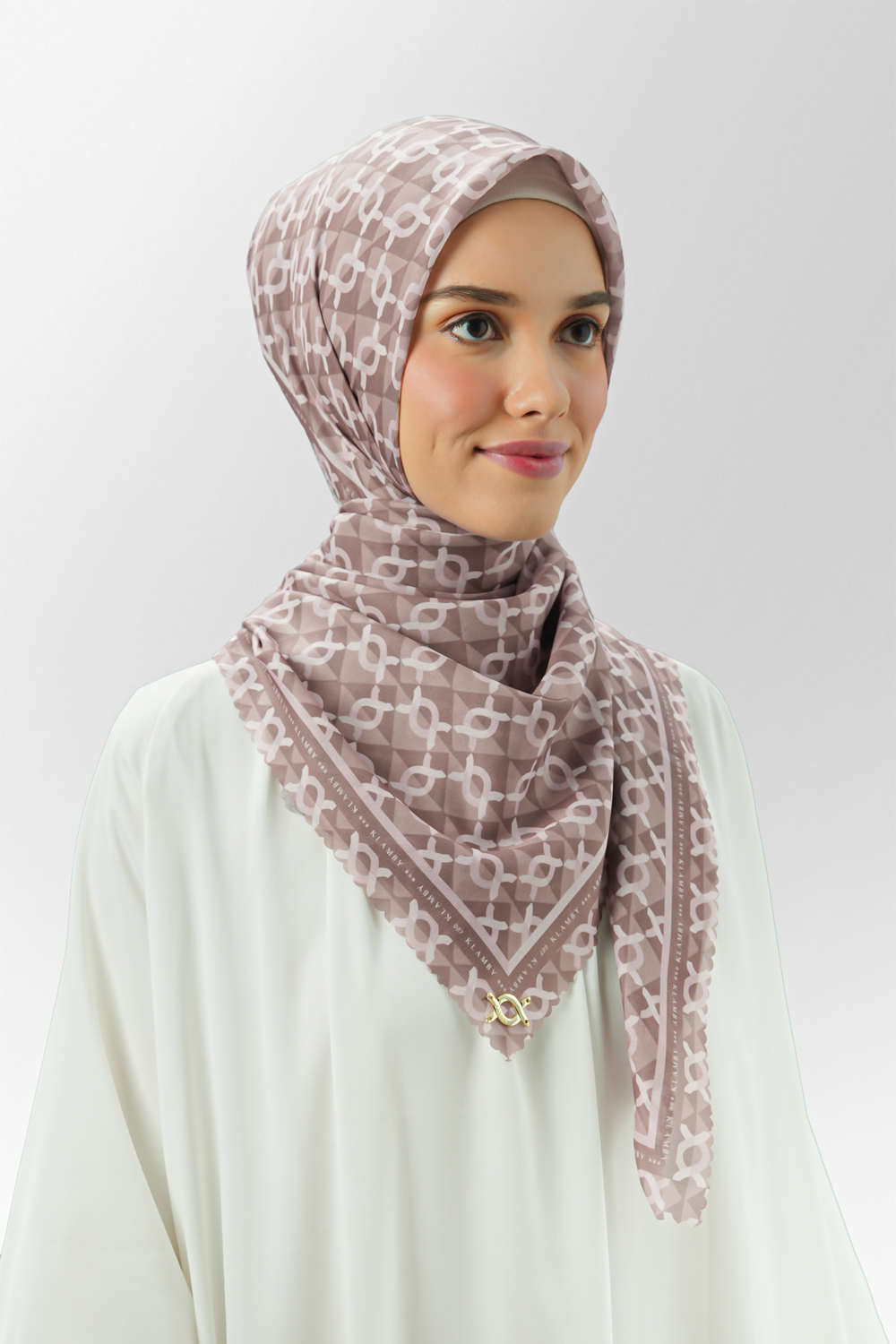Medium Monogram Scarf II