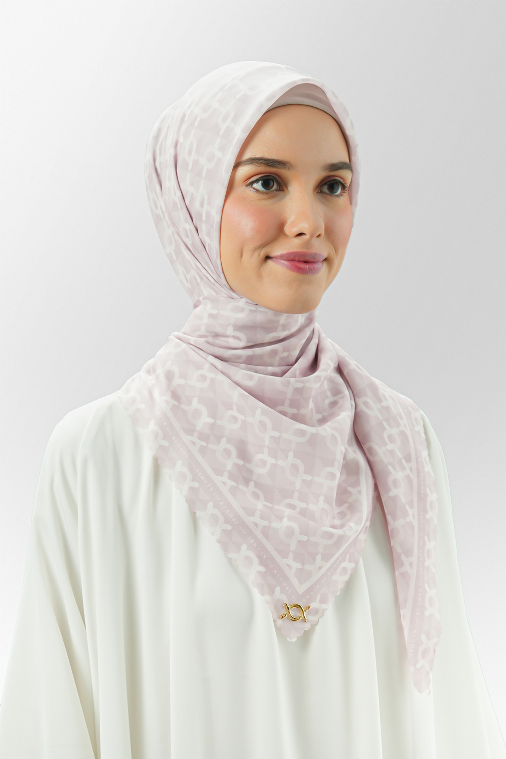 Medium Monogram Scarf II