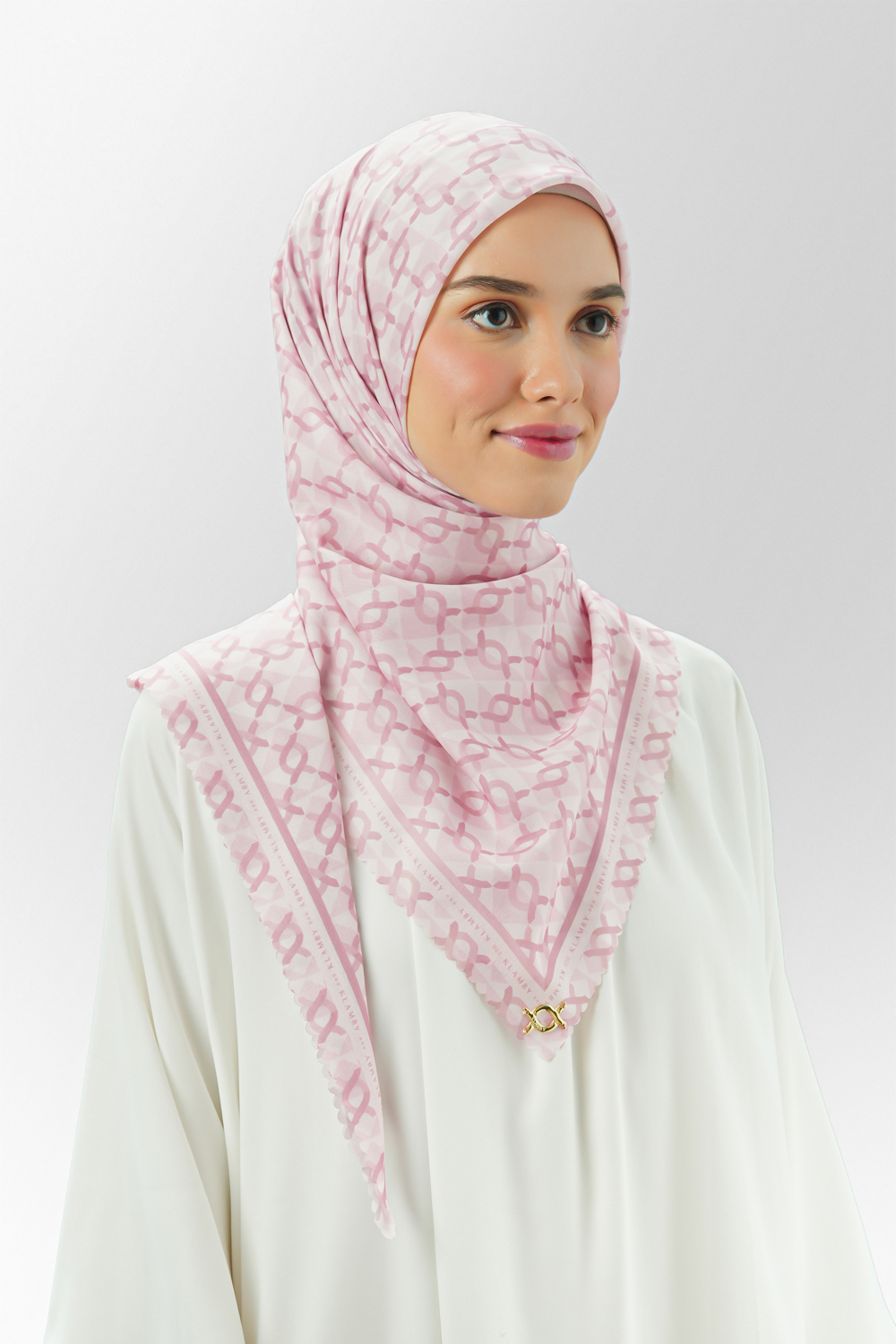 Medium Monogram Scarf II