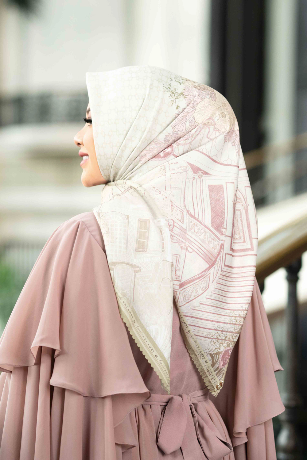 Aurelie Scarf