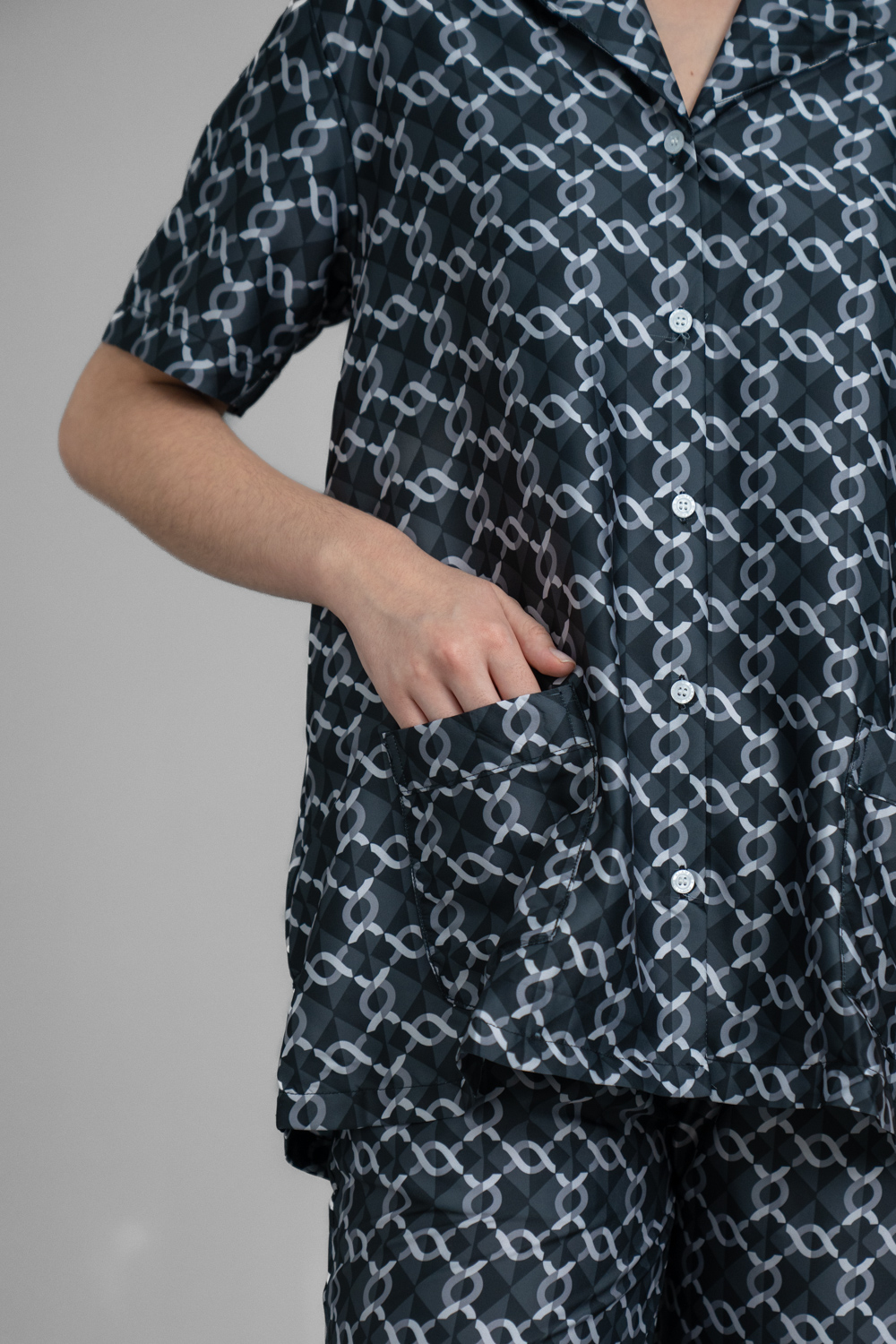Monogram Short Sleeve Set Licorice
