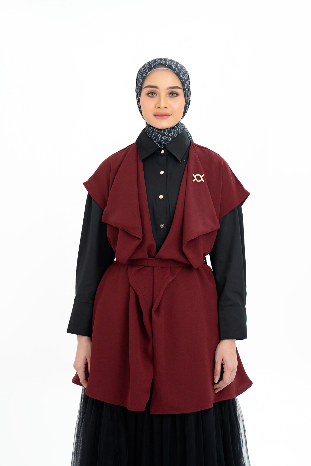 Shara Outer Vest Red Garnet
