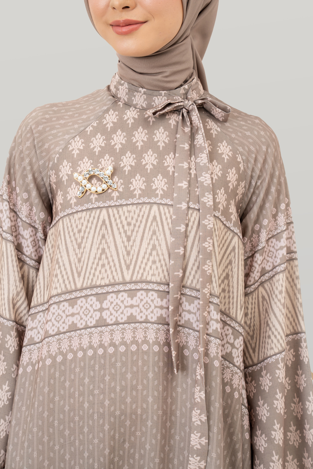 Sambas Dress (Minor) Gleam Beam