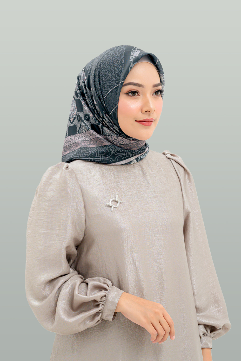 Mantingan Scarf