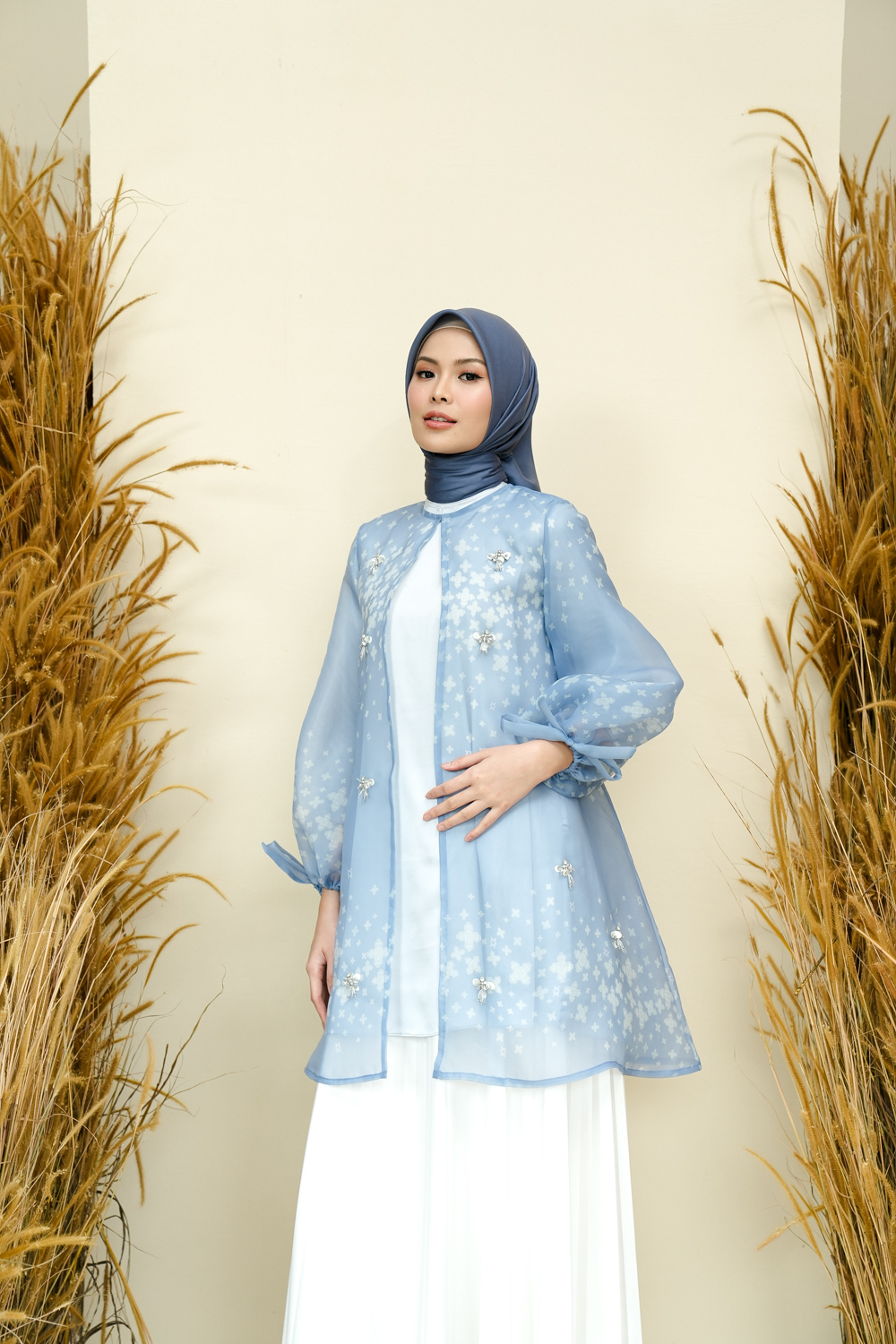 Andaya Outer with Embellishment include Inner (Minor) Akasha