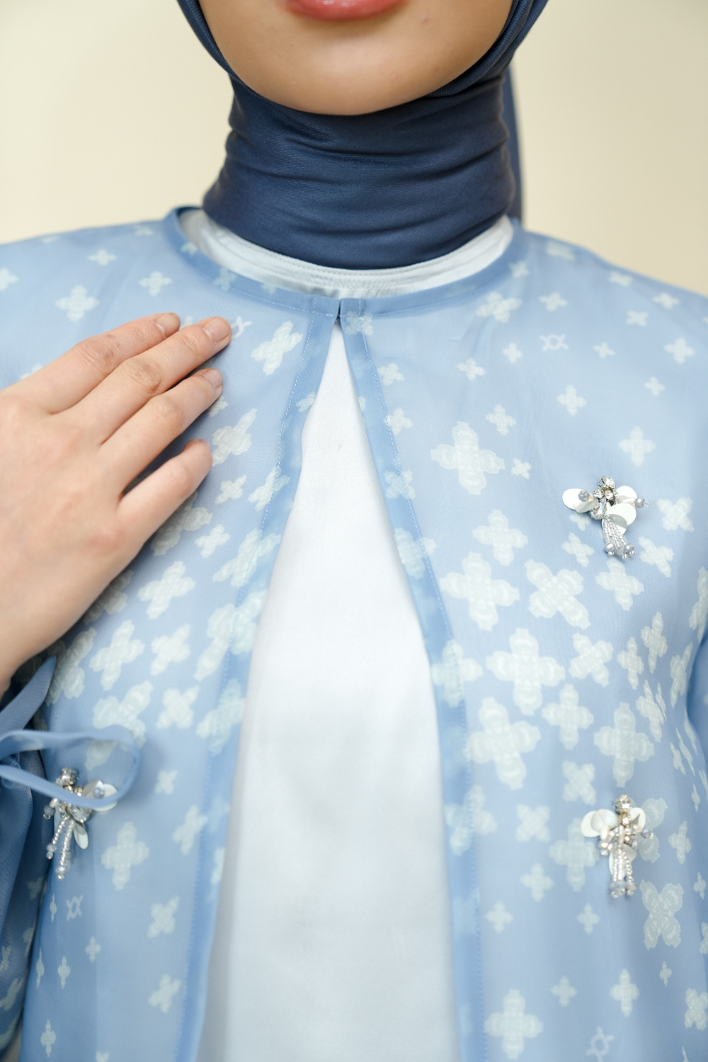 Andaya Outer with Embellishment include Inner (Minor) Akasha