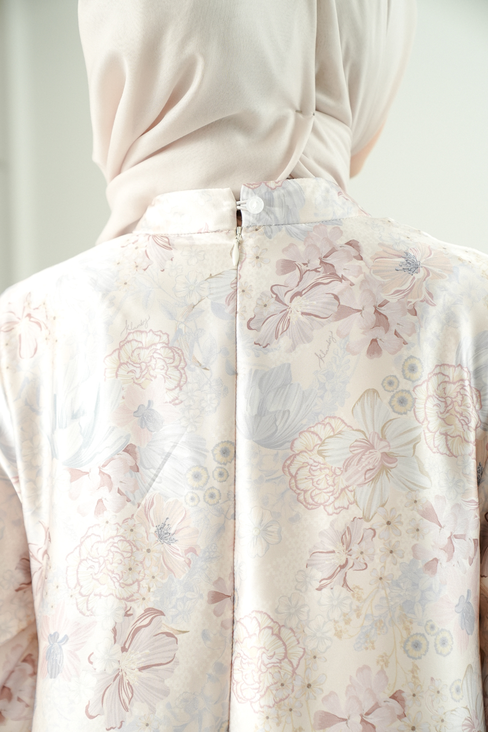 Anyelir Dress (Minor) Laruhana