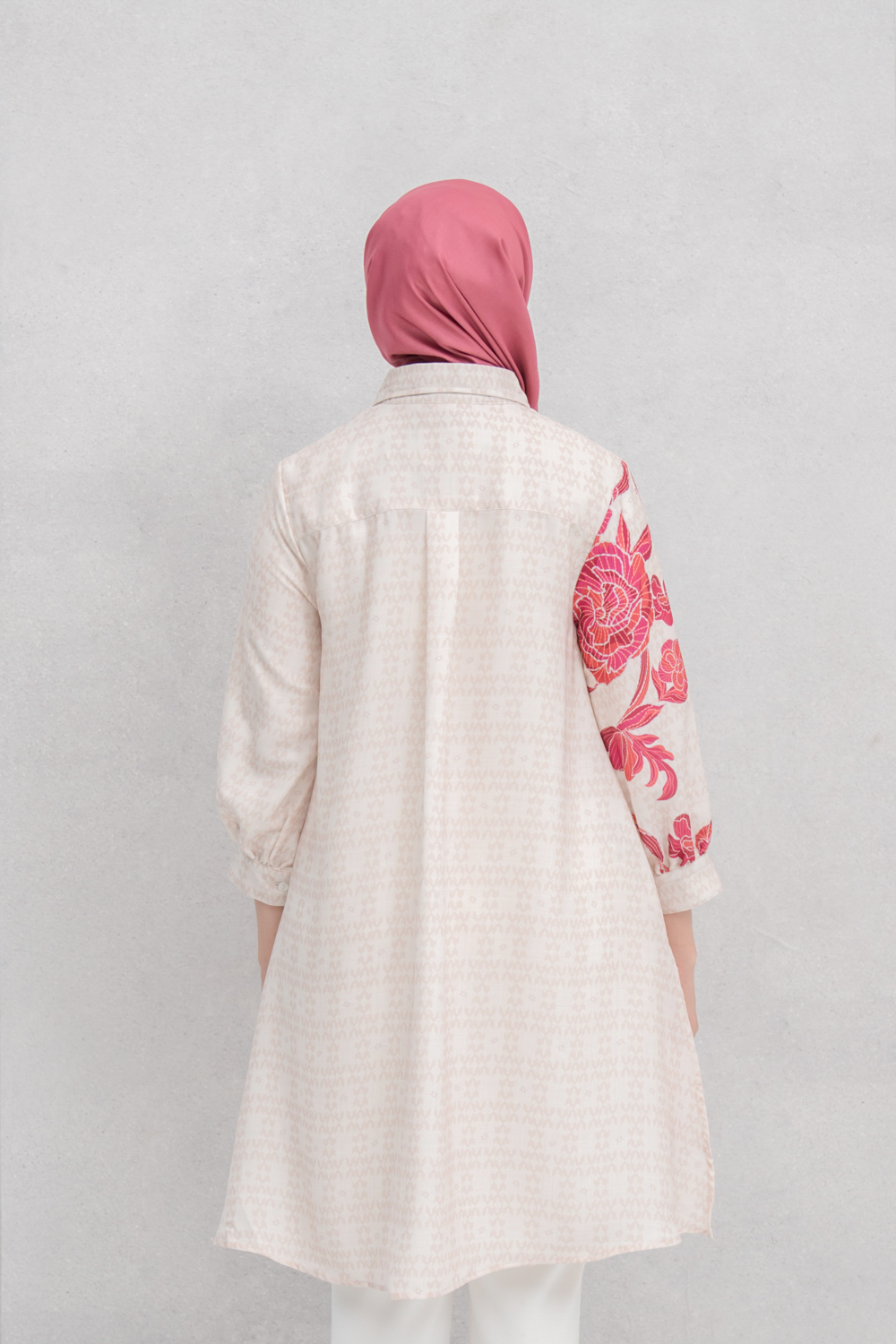 Lagosi Tunic With Embellishment Magnolia