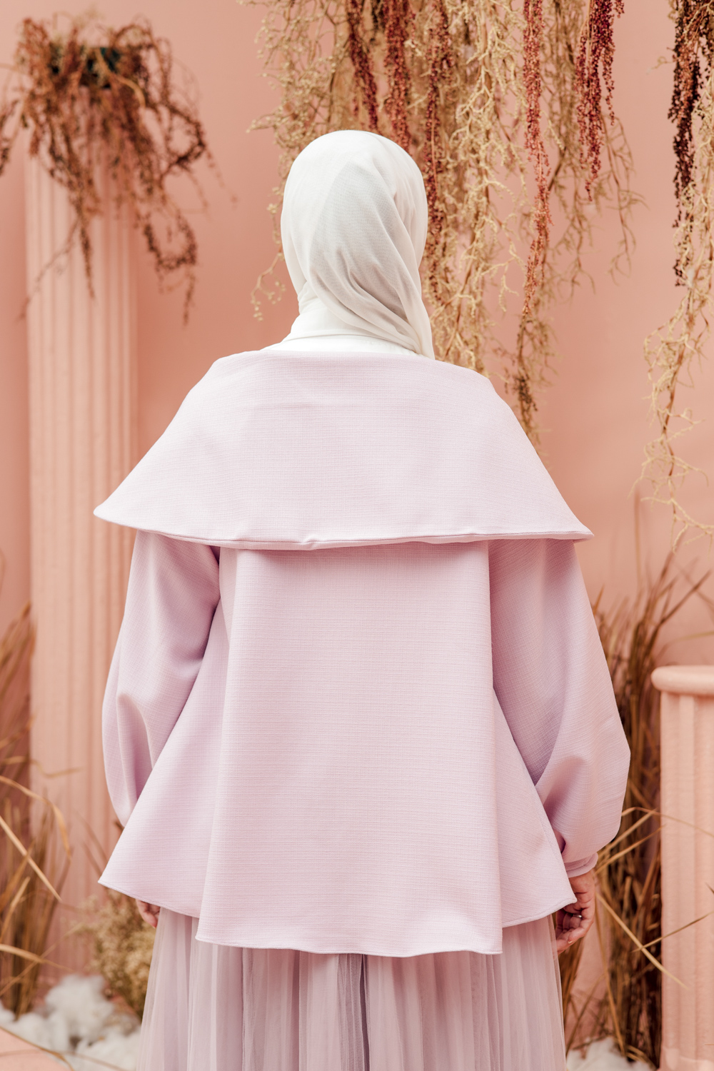 Calliesh shaped Outer Lilac Snow