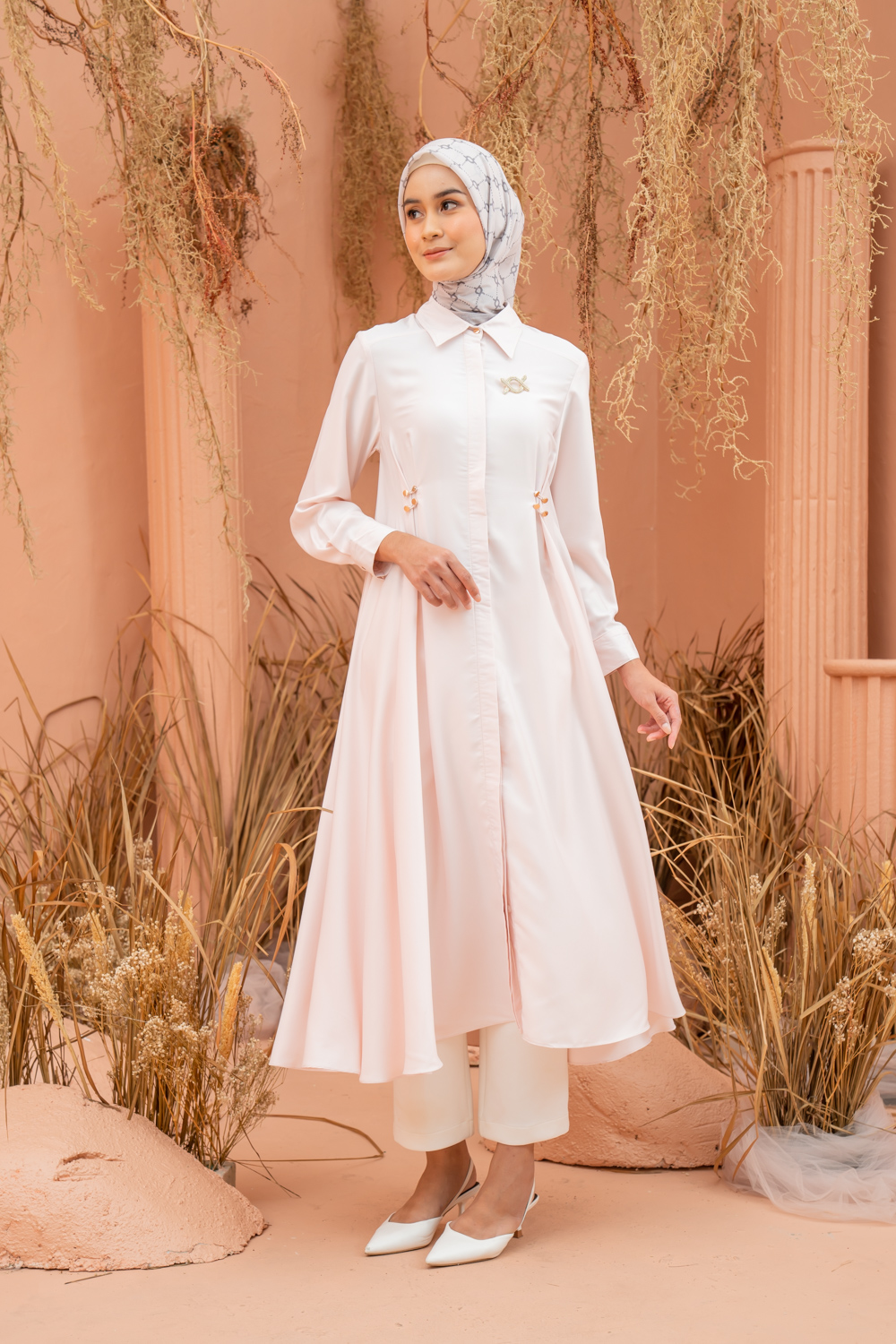 Laufey Midi Dress (Minor) Sea salt