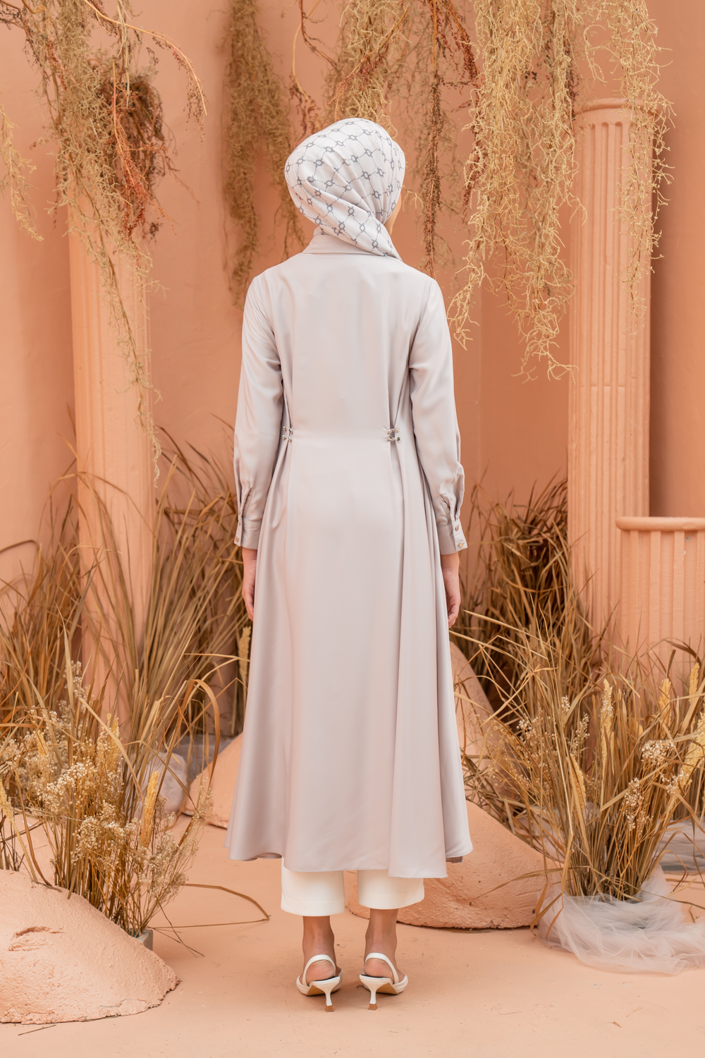 Laufey Midi Dress Coconut