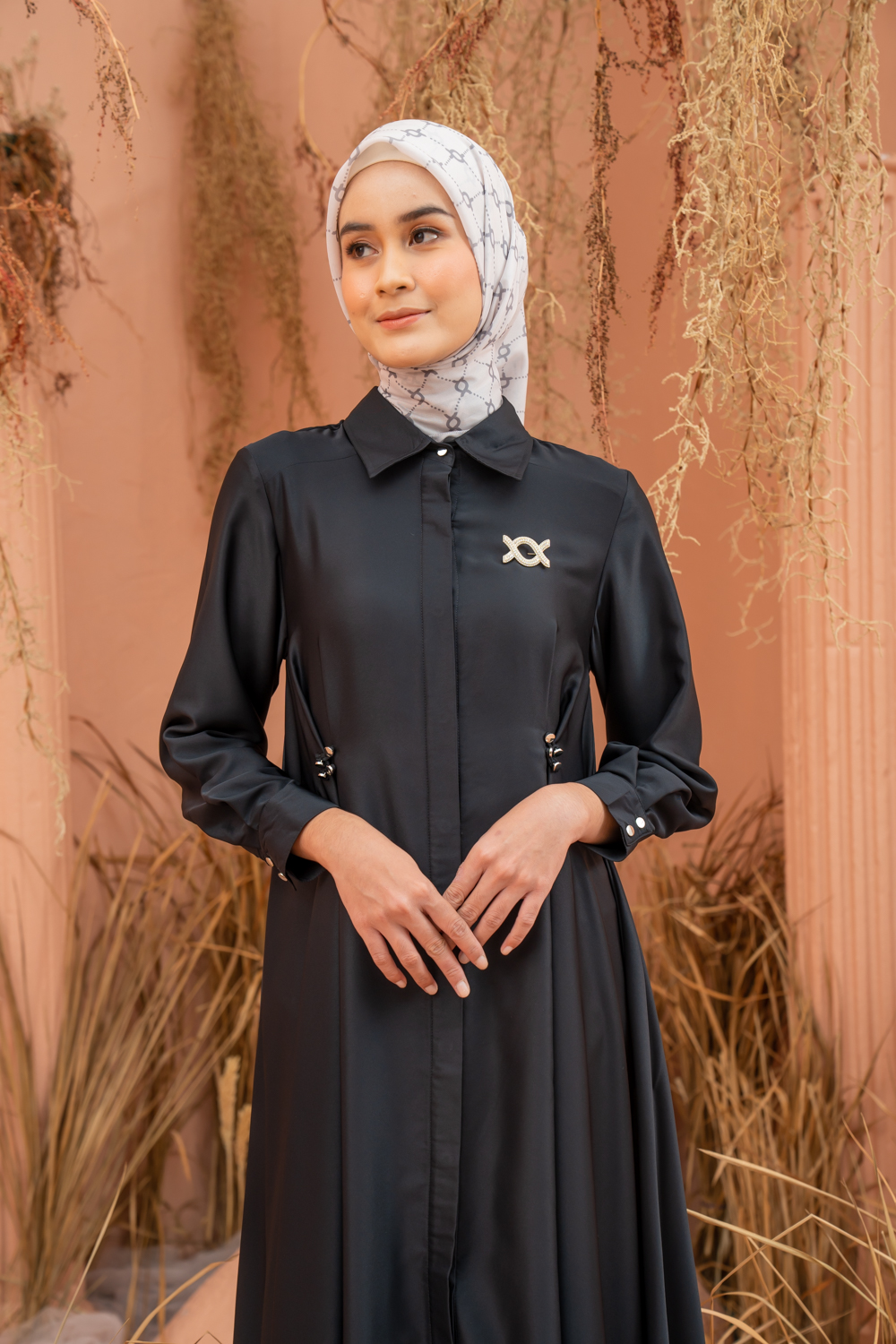Laufey Midi Dress (Minor) Onyx
