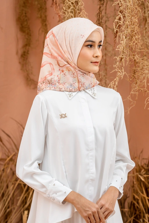 Image of Tatiana Scarf