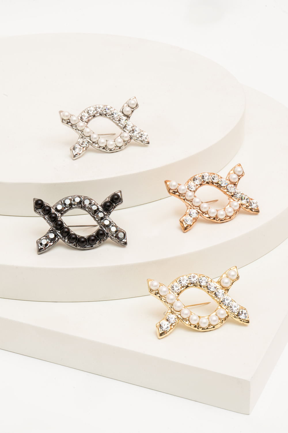 Nayana Brooch Rose Gold