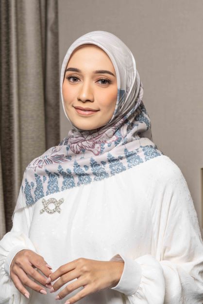 Sierra Scarf