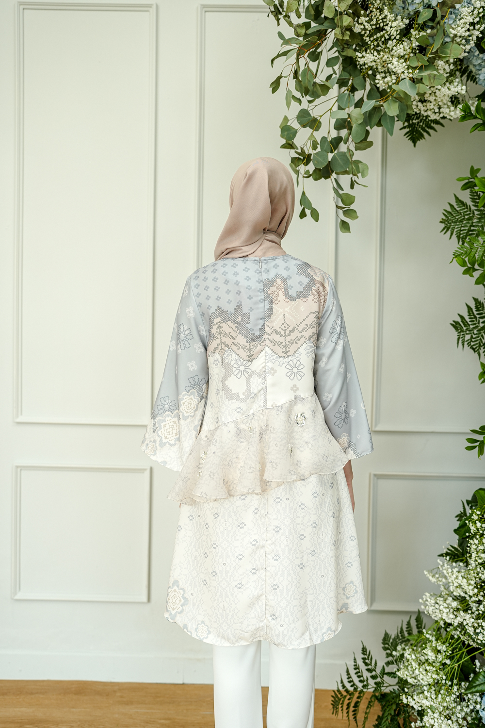 Malya Tunic with Embellishment (Minor) Muara