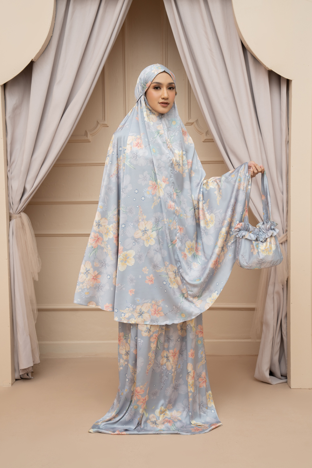 Namora Prayer Set