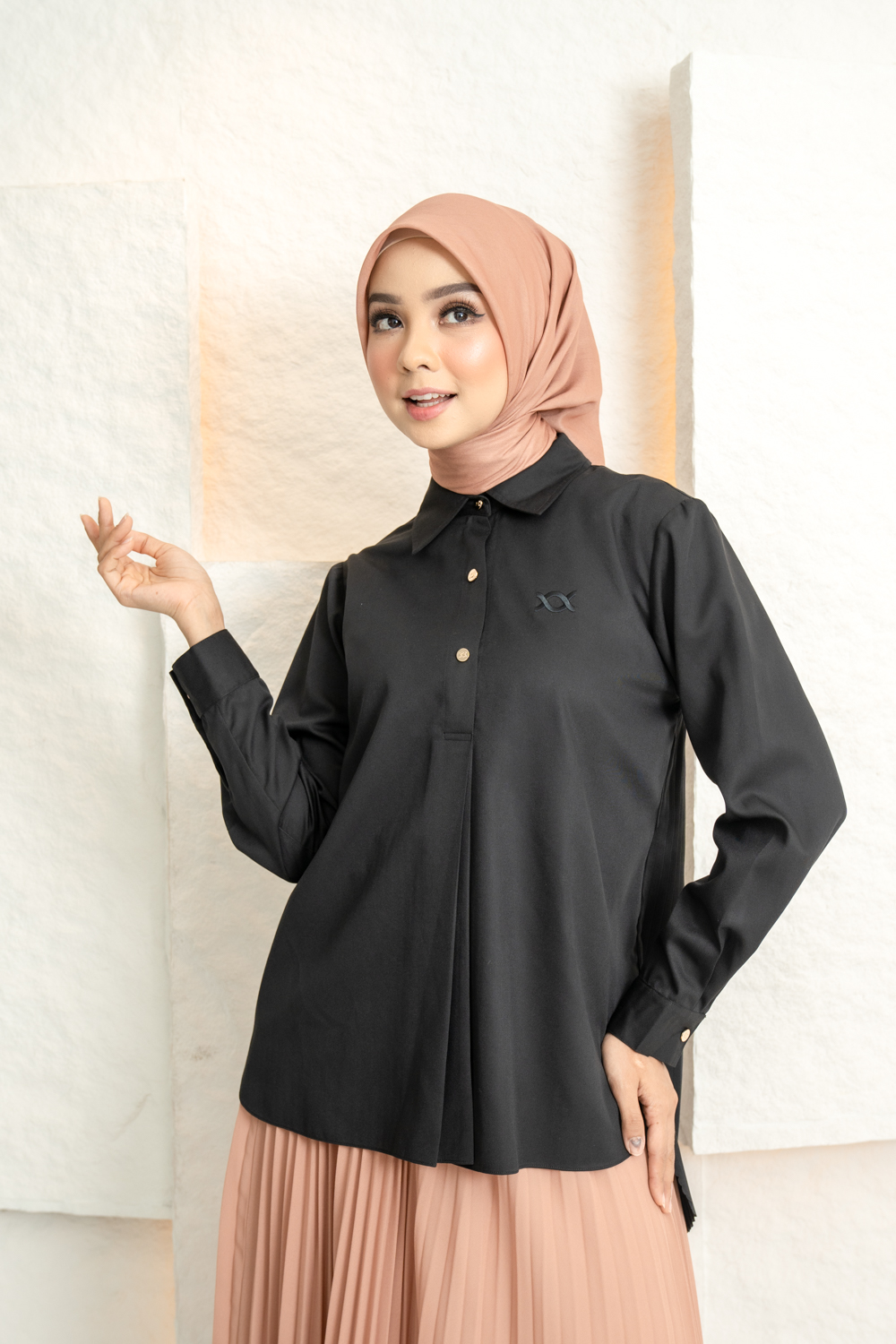 Tiara Shirt Cold Black