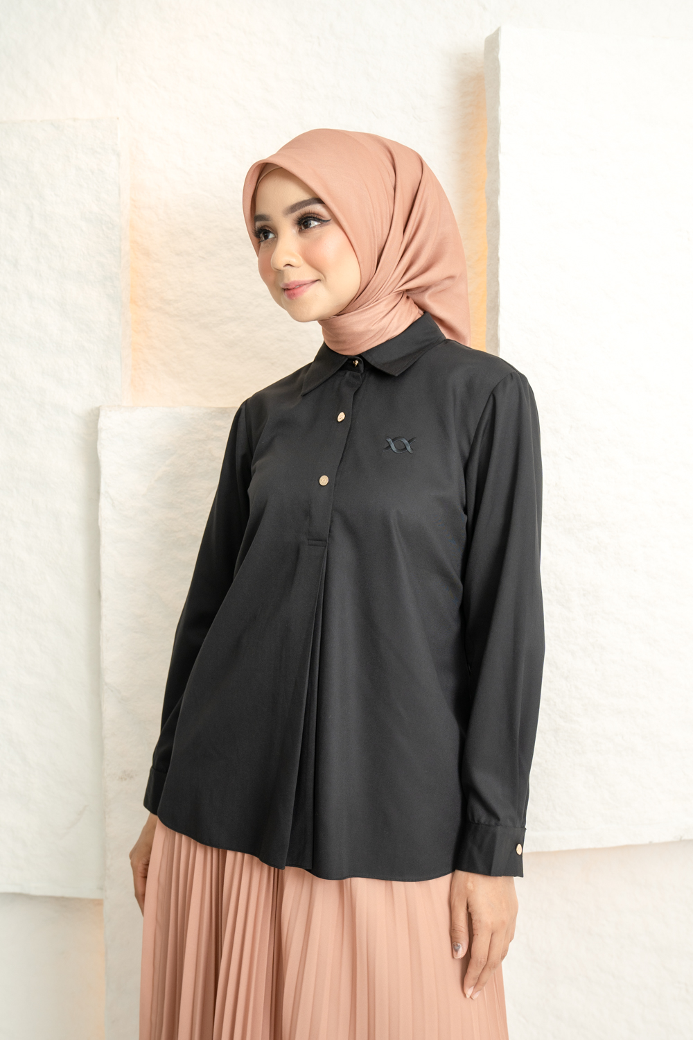 Tiara Shirt Cold Black