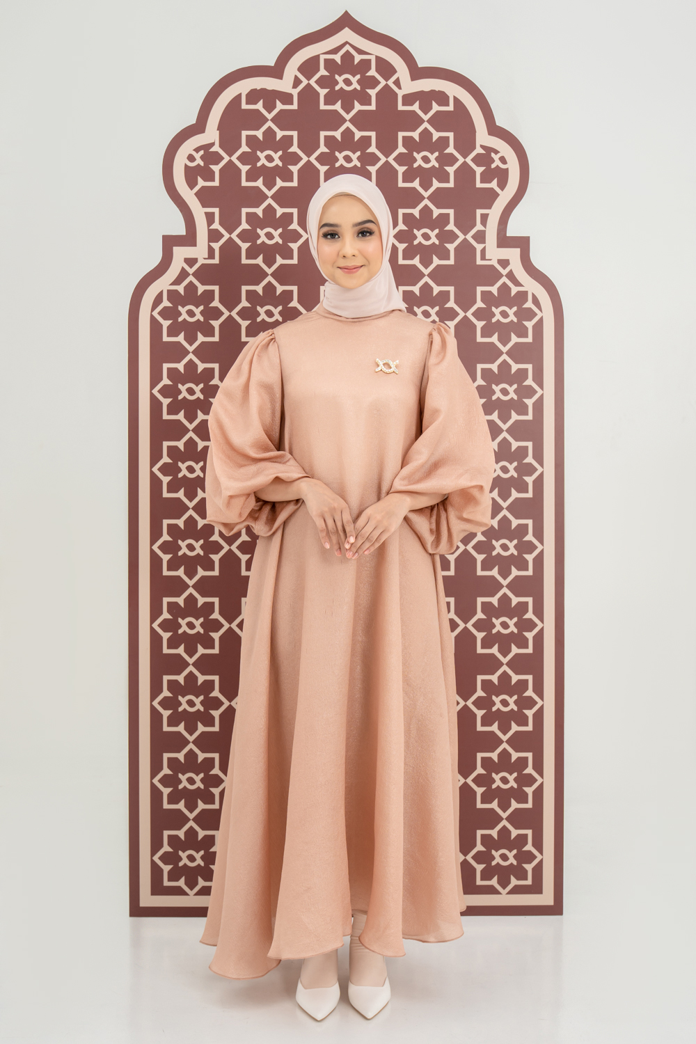 Heidy Dress (Minor) Caramel