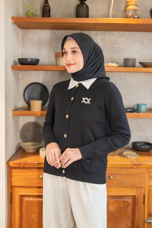 Image of Elena Knit Cardigan Black Salute