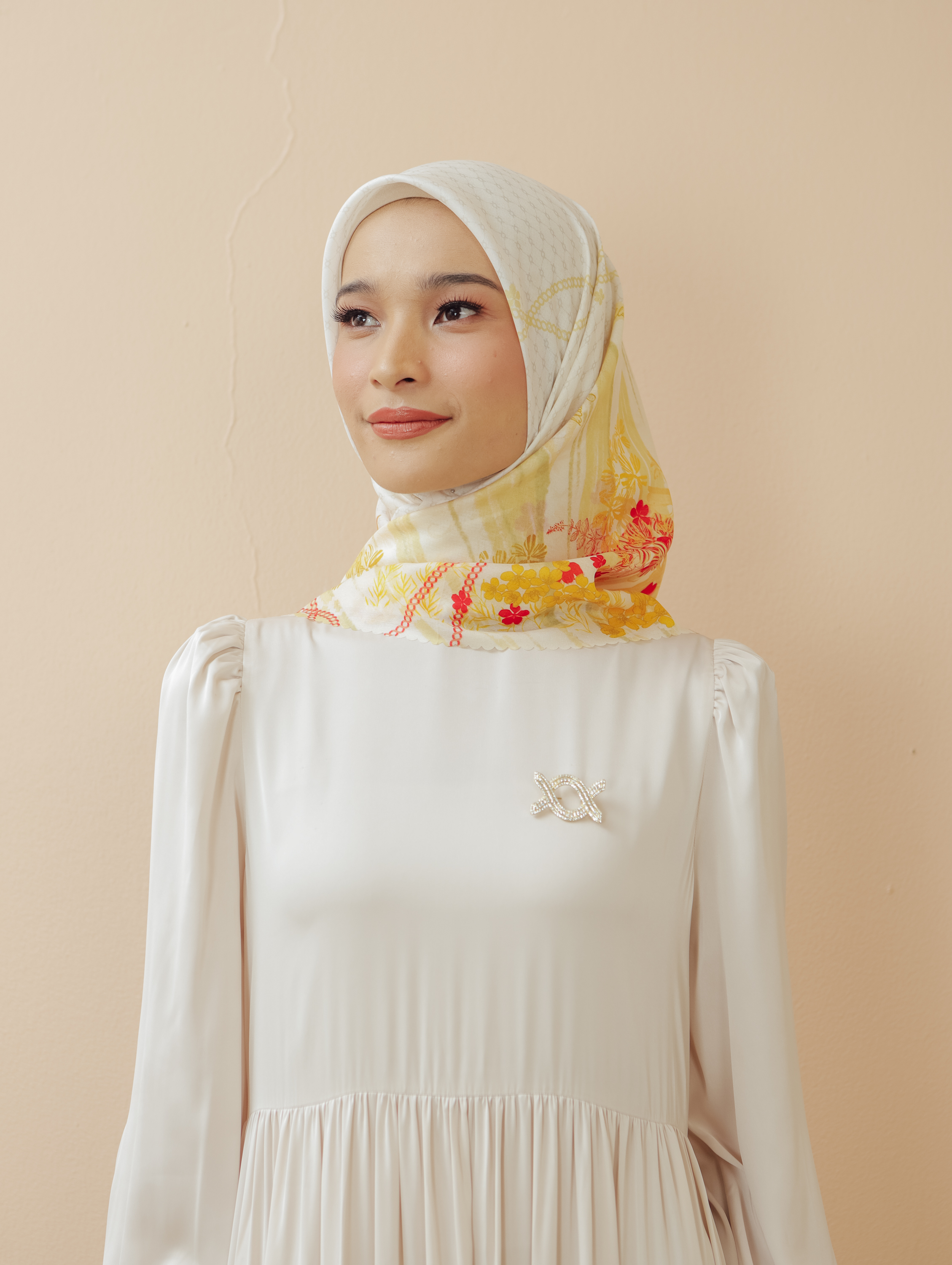 Namora Scarf Extended Color
