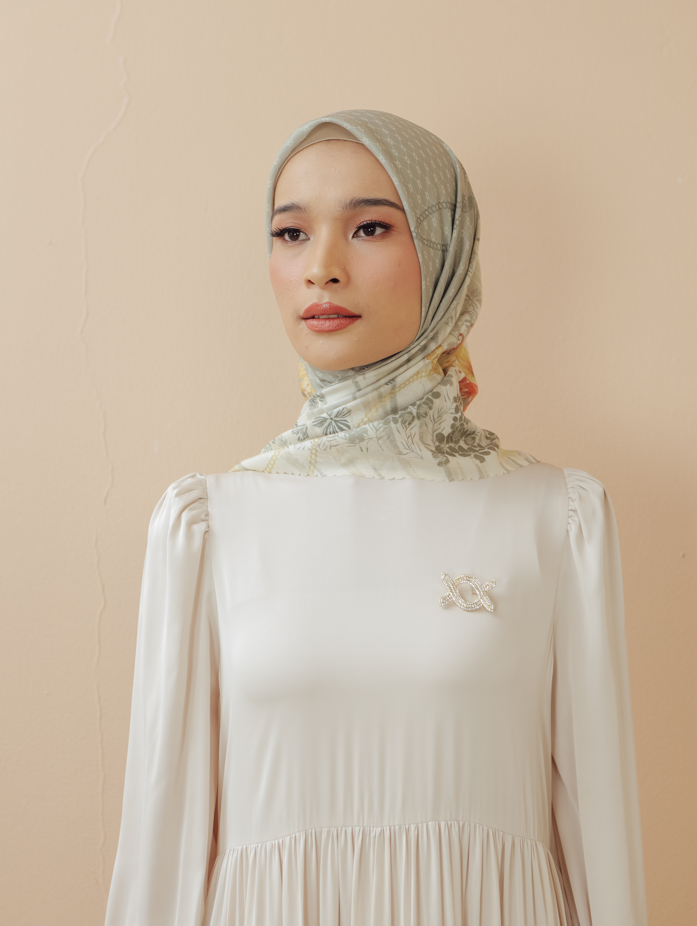 Namora Scarf Extended Color